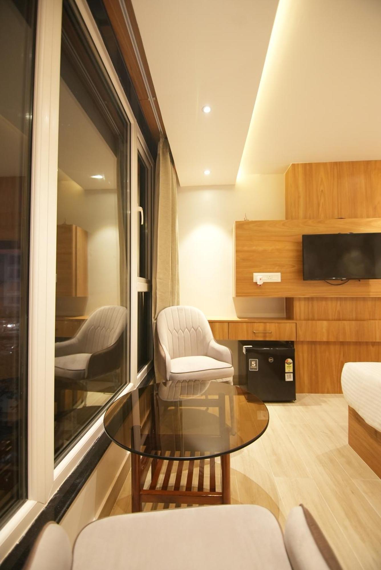 Hotel Dc Star Колката Екстер'єр фото