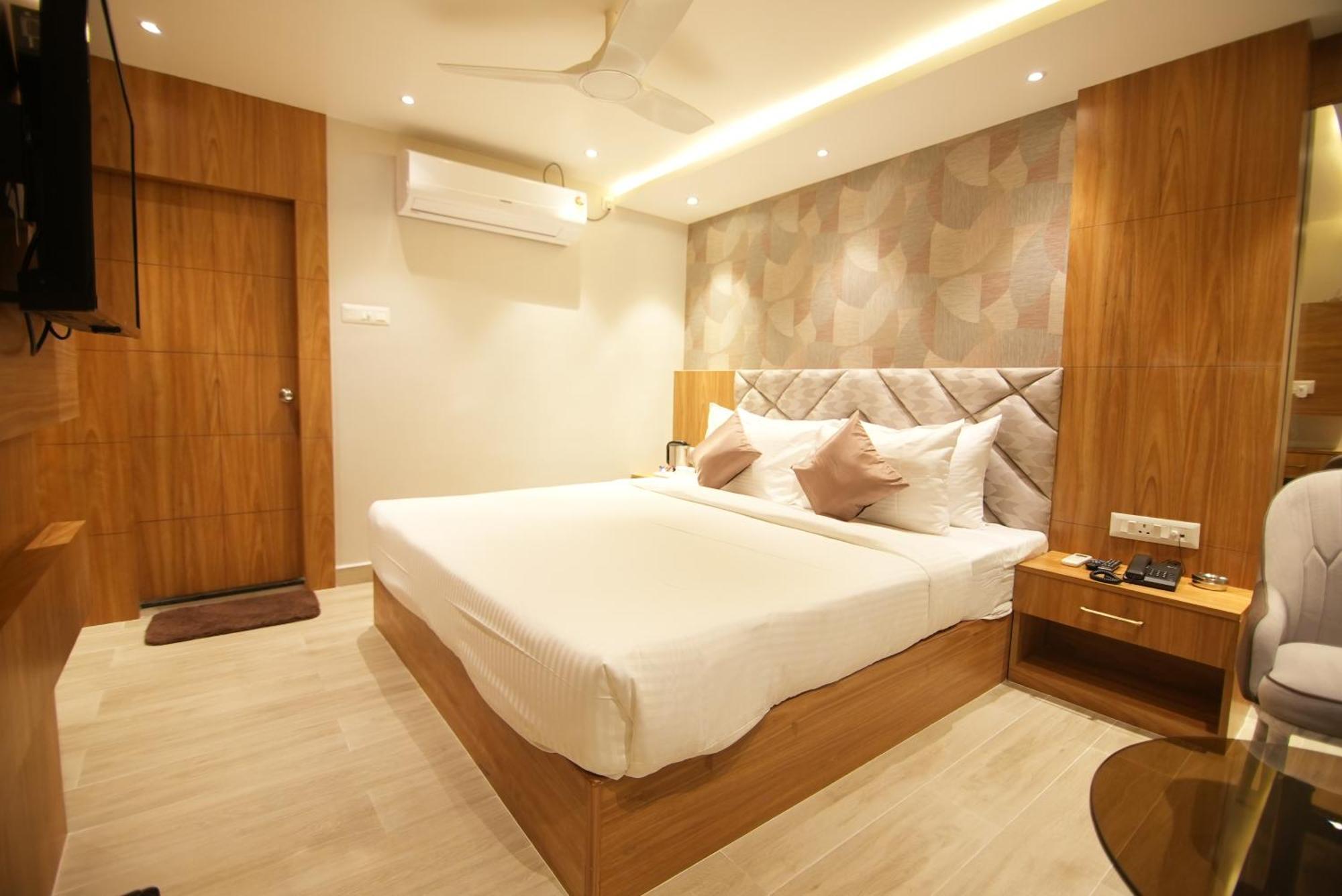 Hotel Dc Star Колката Екстер'єр фото