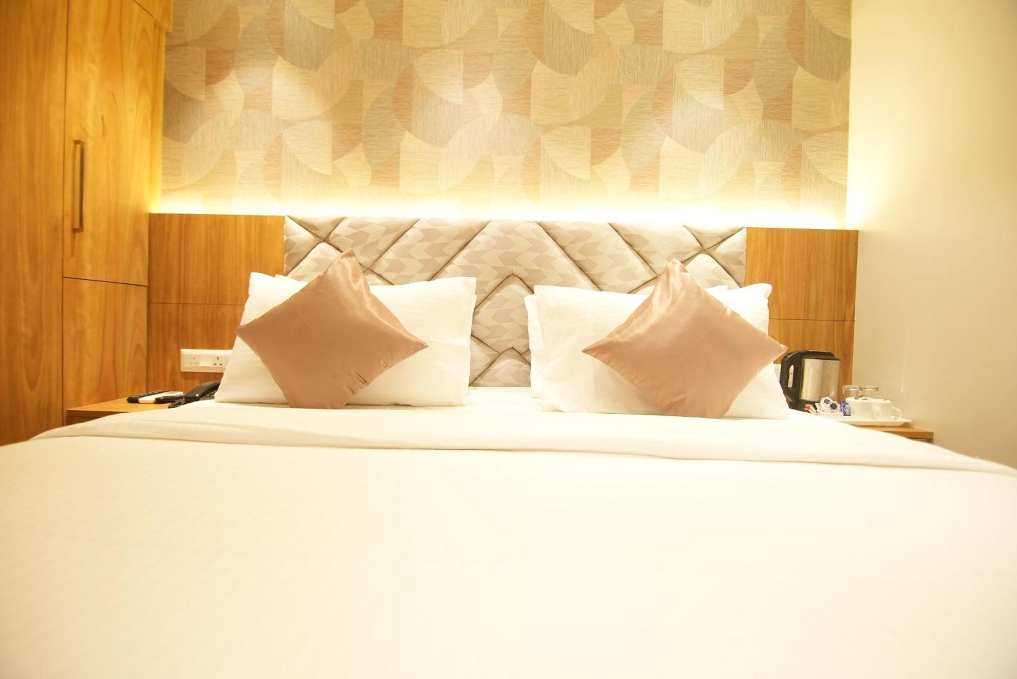 Hotel Dc Star Колката Екстер'єр фото