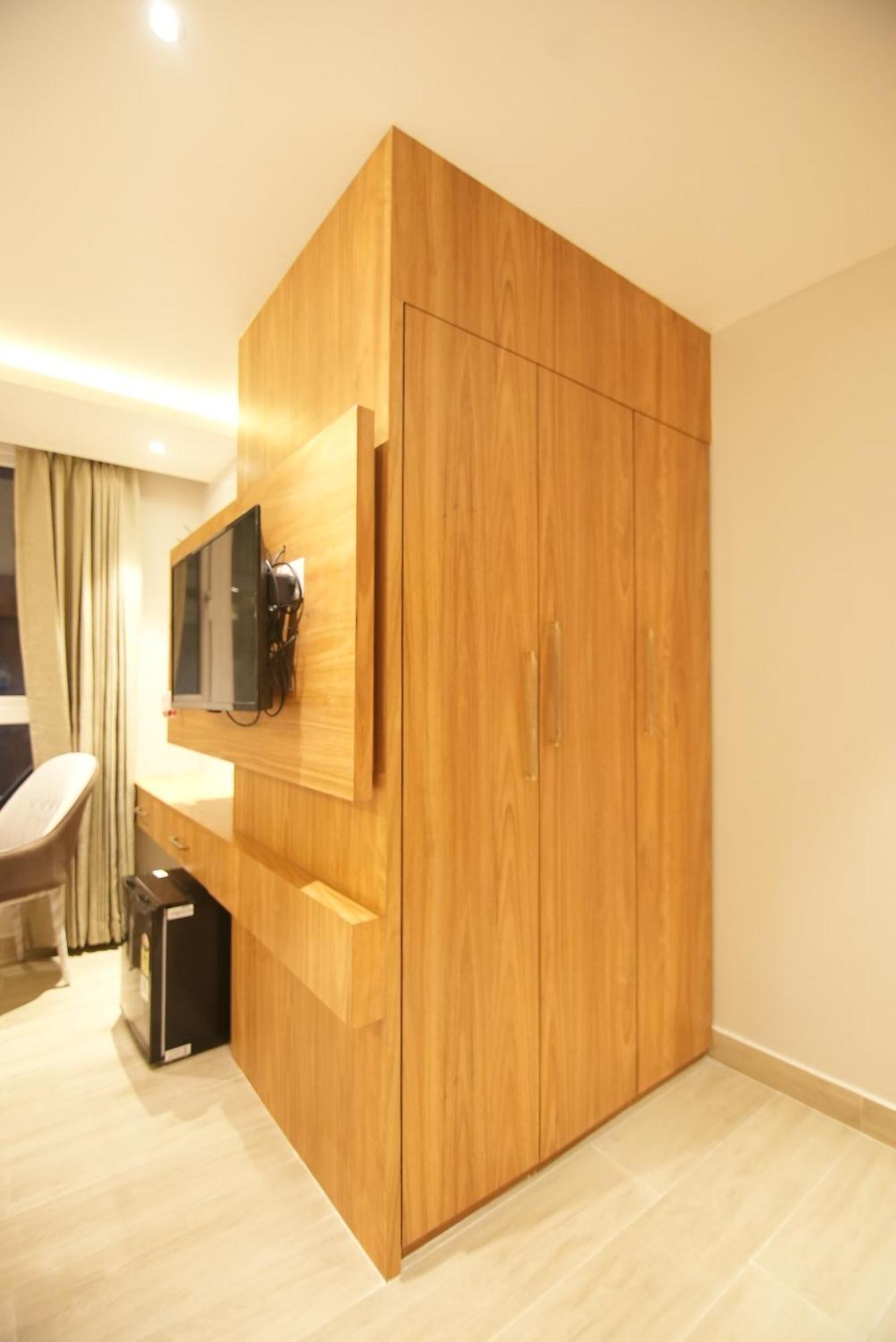 Hotel Dc Star Колката Екстер'єр фото