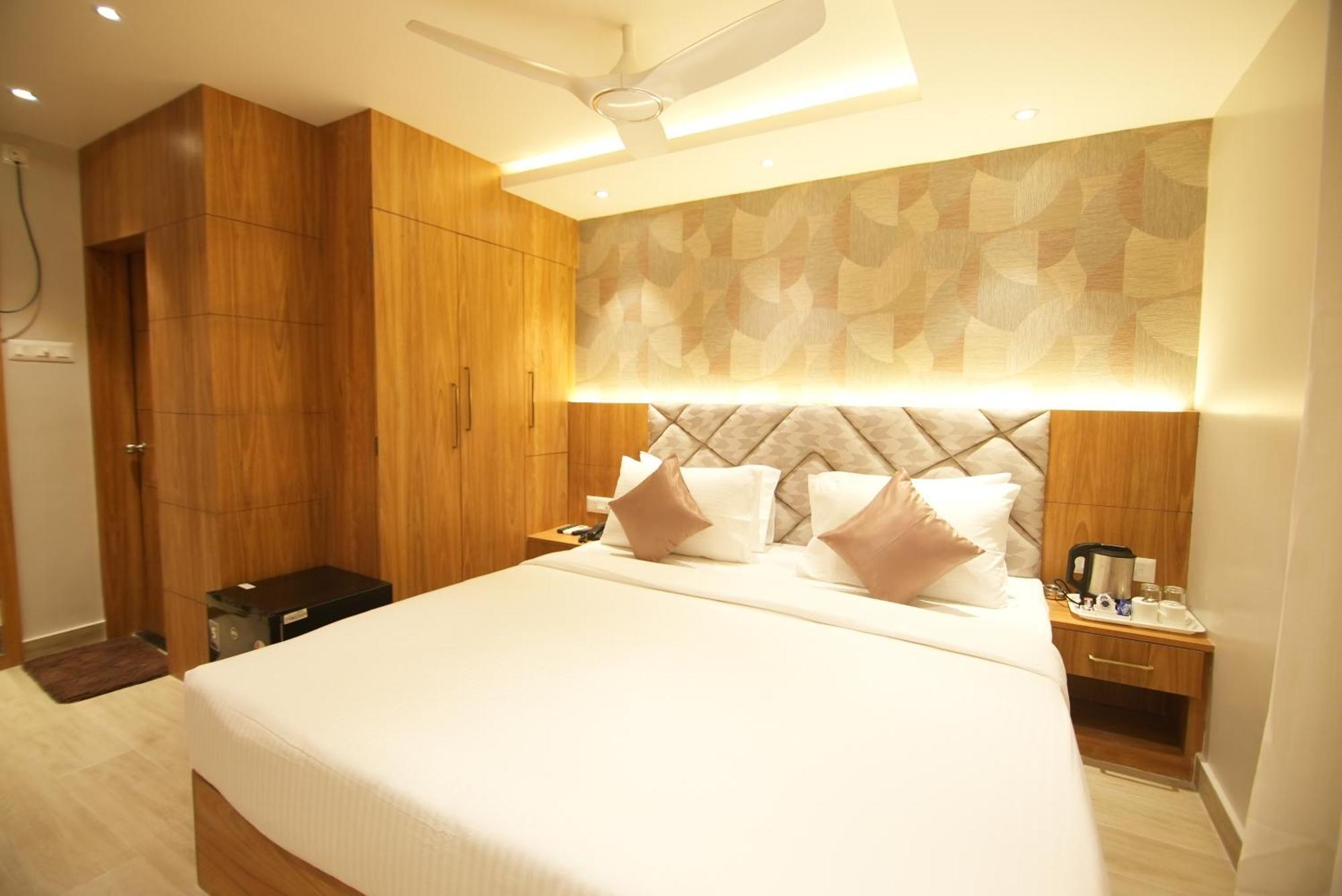 Hotel Dc Star Колката Екстер'єр фото