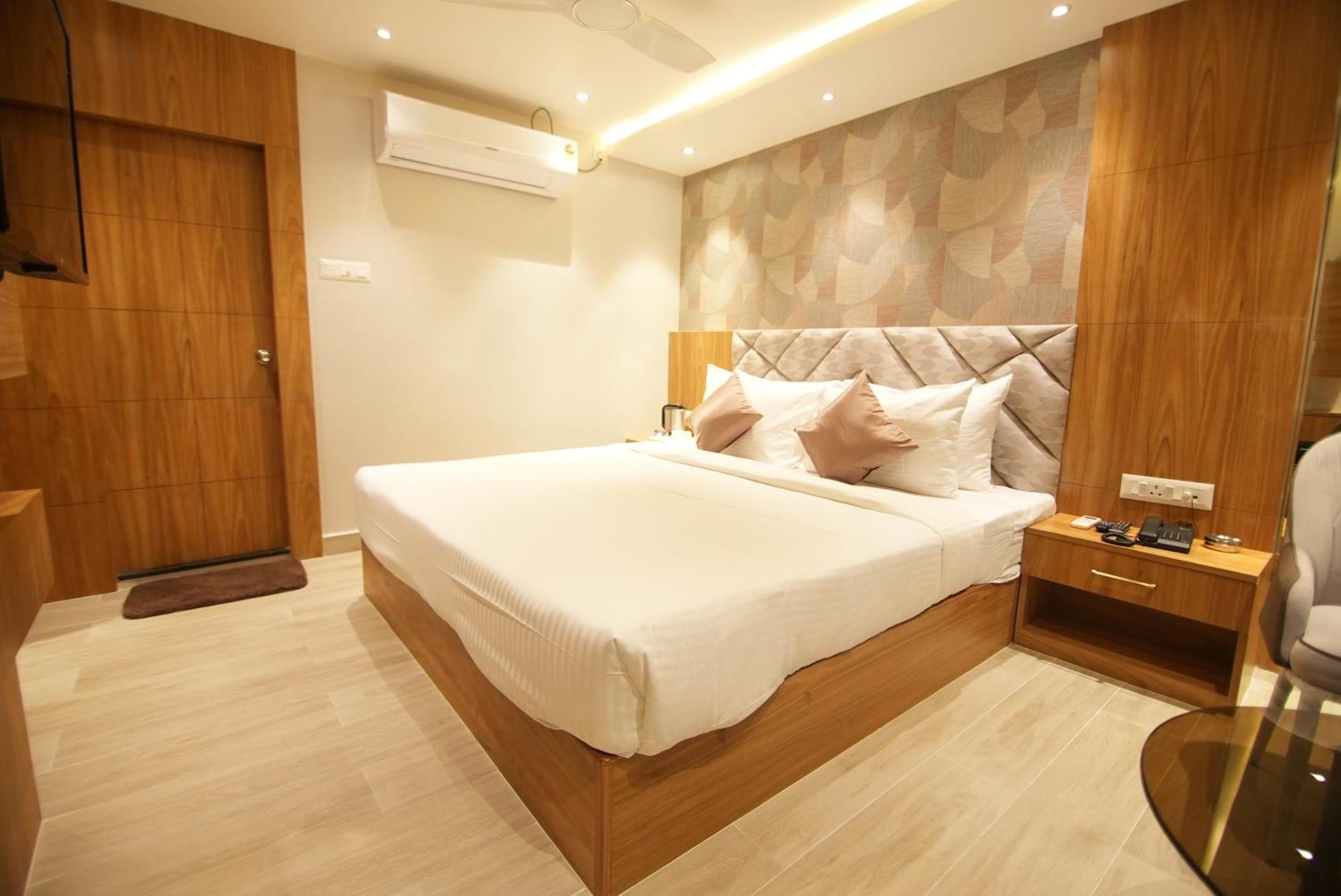 Hotel Dc Star Колката Екстер'єр фото