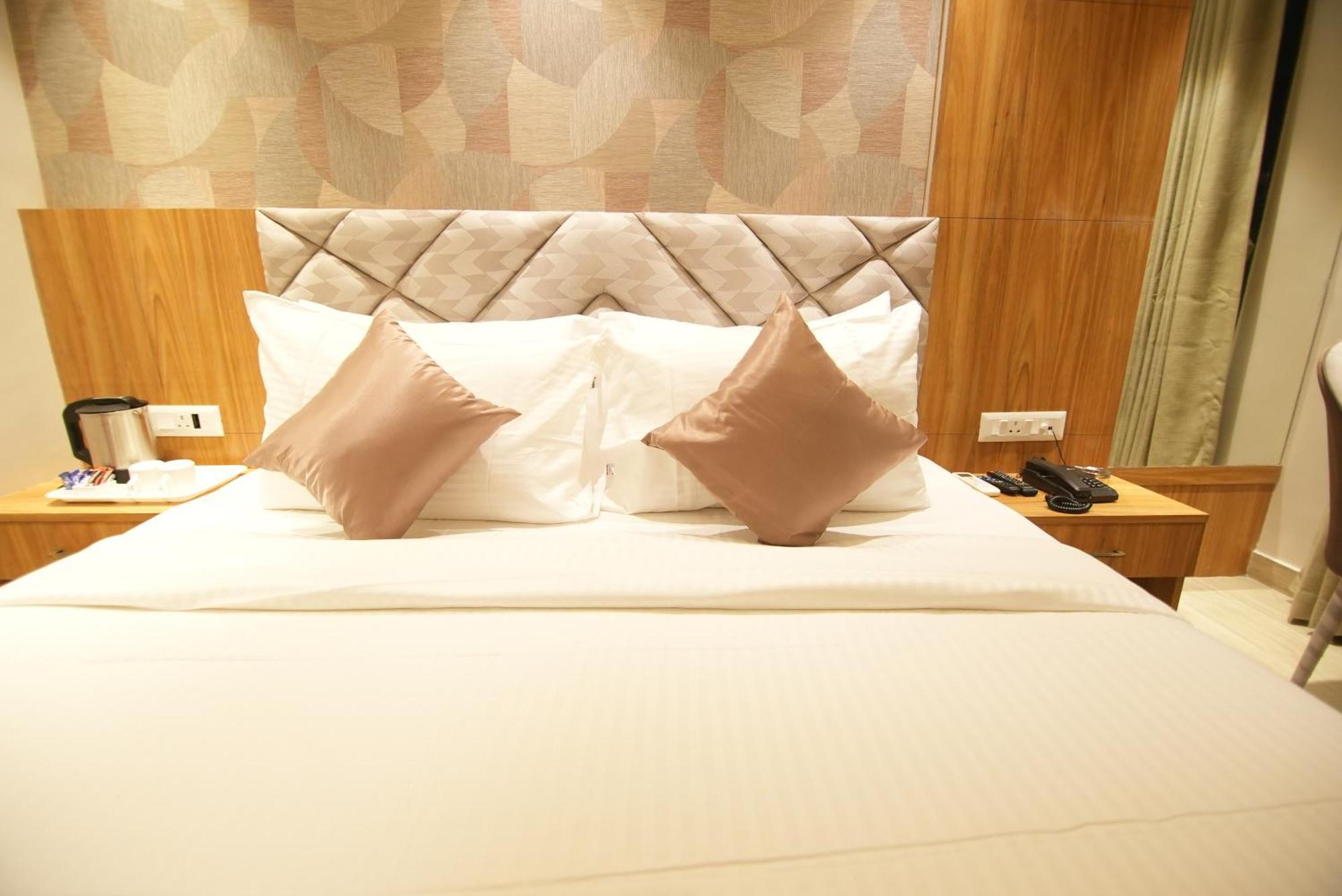 Hotel Dc Star Колката Екстер'єр фото